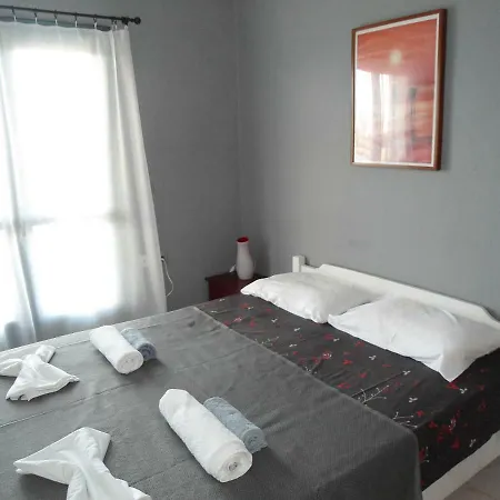 Thea Appartment-studios *